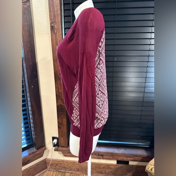 EUC Skies are Blue Top Womens Large Maroon Bandana Mixed Print Boho Popover Knit - Picture 2 of 6